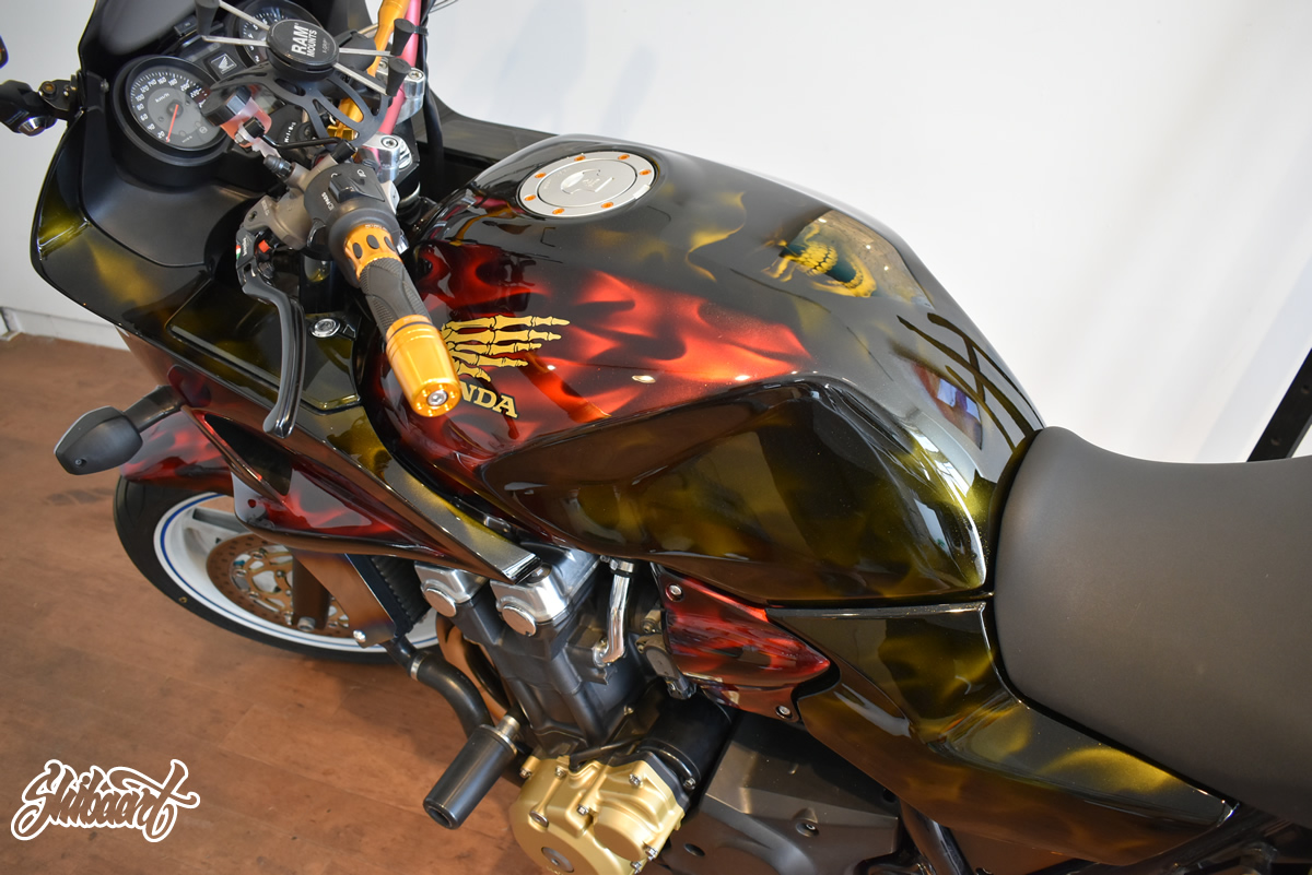 CB1300　ペイント  施工例4