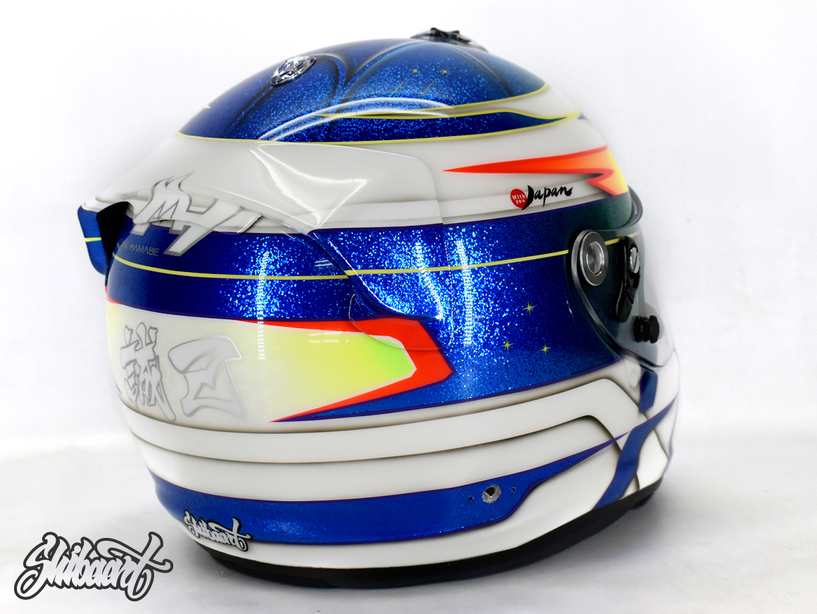 濱邉誠己選手 ARAI GP-6S レーシングヘルメットペイント｜大粒フレーク×キャンディーグリーン＆ブルーペイント制作の施工事例3