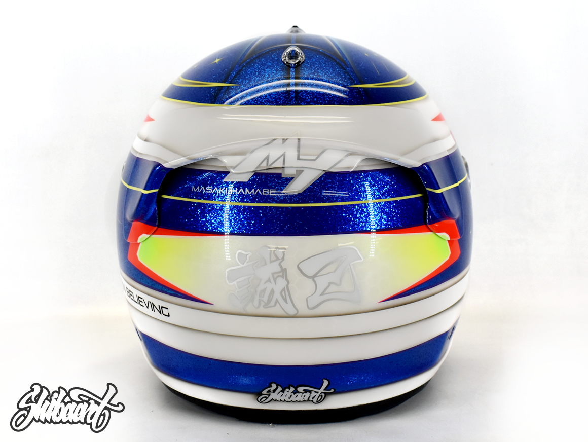 濱邉誠己選手 ARAI GP-6S レーシングヘルメットペイント｜大粒フレーク×キャンディーグリーン＆ブルーペイント制作の施工事例5