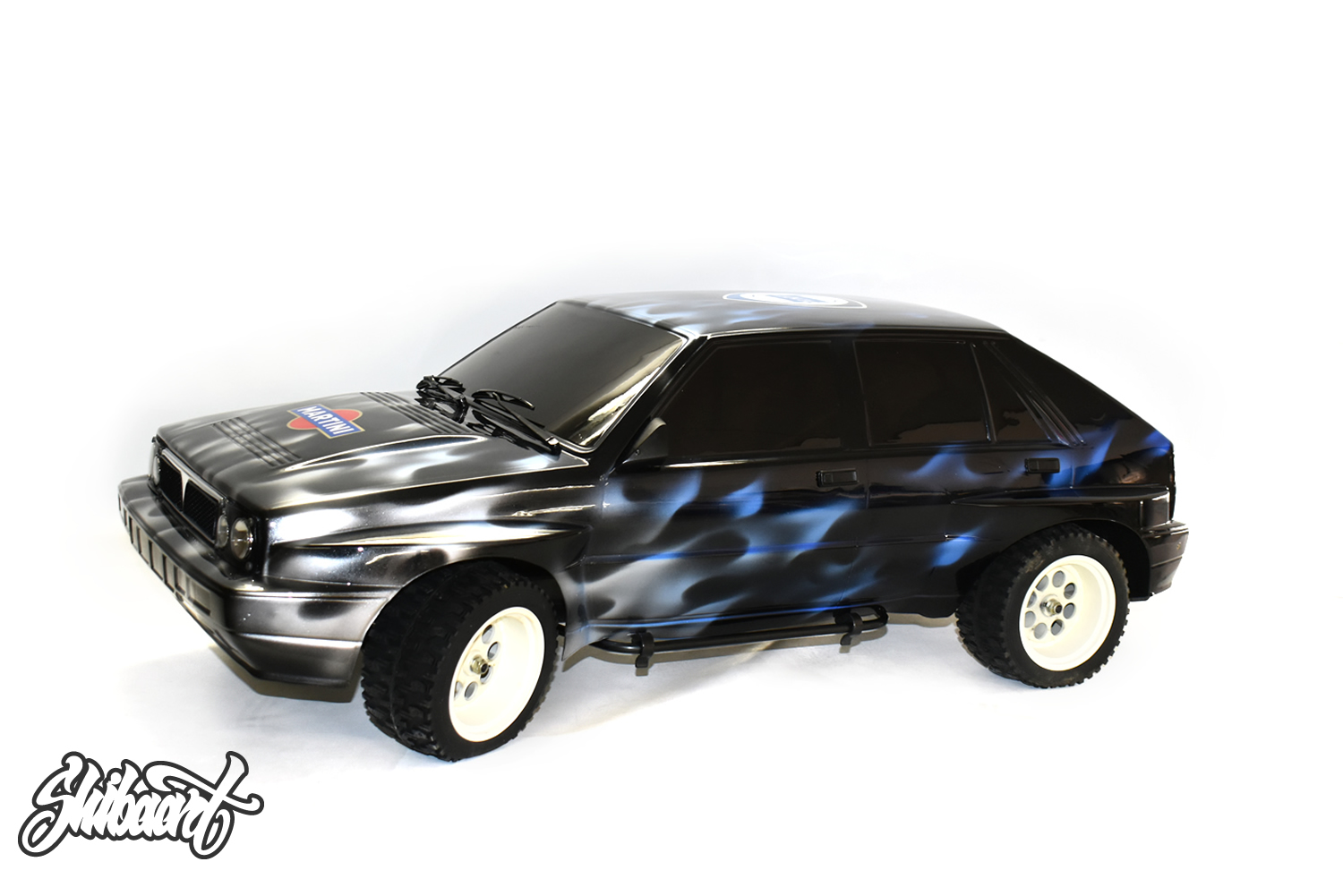 KYOSHO/京商 ララジコンボディ のペイント制作の施工事例4